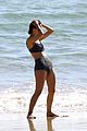 rose-byrne-bikini-3