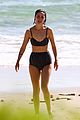 rose-byrne-bikini-3