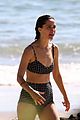 rose-byrne-bikini-3