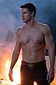 amell-shirtlessbaby