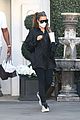 khloe-shopping