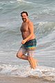 sudeikis-beachpics