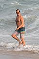 sudeikis-beachpics