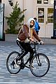 chalamet-biking