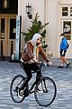 chalamet-biking