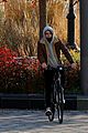 chalamet-biking