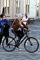chalamet-biking