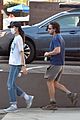 shia-hiking2