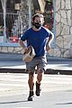 shia-hiking2