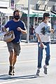 shia-hiking2