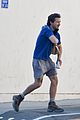 shia-hiking2