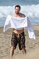 keanu-reeves-shirtless