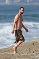 keanu-reeves-shirtless