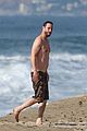 keanu-reeves-shirtless