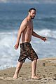 keanu-reeves-shirtless