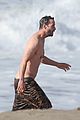keanu-reeves-shirtless