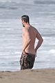 keanu-reeves-shirtless