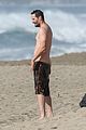 keanu-reeves-shirtless