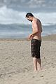 keanu-reeves-shirtless