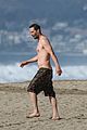 keanu-reeves-shirtless