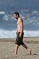 keanu-reeves-shirtless