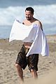 keanu-reeves-shirtless