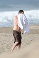 keanu-reeves-shirtless