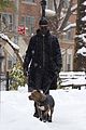 justin-theroux-dog-snow