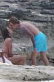 justin-bieber-kiss