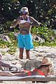 justin-bieber-kiss
