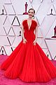 seyfried-red