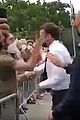 emmanuel-macron-slap