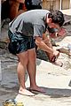 hutcherson-shirtless