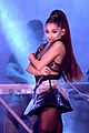 ariana-grande-vax