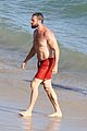 pablo-shirtless