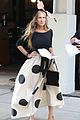 sjp-chris-noth-reunite-on-just-like-that-set