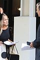 sjp-chris-noth-reunite-on-just-like-that-set