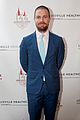 amell-defends