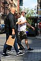 dicaprio-shopping