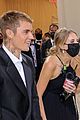 jimmy-fallon-has-fun-with-biebers-rita-ora-taika-met-ball