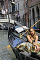 jlo-gondola