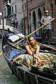 jlo-gondola