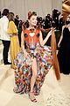kim-petras-wears-a-horse-head-met-gala-2021