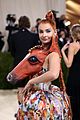 kim-petras-wears-a-horse-head-met-gala-2021