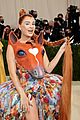 kim-petras-wears-a-horse-head-met-gala-2021