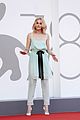 kristen-stewart-steps-out-for-spencer-premiere
