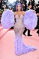 kylie-pastmet