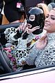 paris-hilton-kim-petras-arrive-in-pink-convertible-vmas