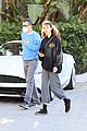 margaret-qualley-and-jack-antonoff-share-a-kiss