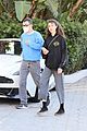 margaret-qualley-and-jack-antonoff-share-a-kiss